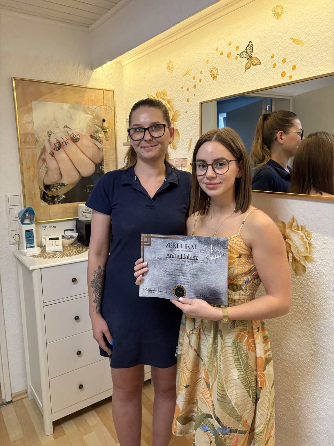 Academy – Viknails Frankenhardt